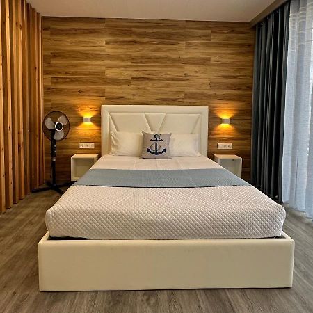 Paradise Apartments II Santa Cruz das Flores Ngoại thất bức ảnh